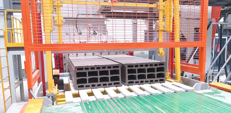 Tuğla Yapım Makinesi Orta Ölçekli Çift Kademeli Vakumlu Ekstrüder, Kil Tuğla ve Kiremit İçin 2