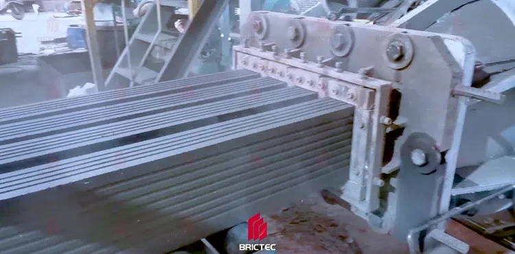 Tuğla Yapım Makinesi Orta Ölçekli Çift Kademeli Vakumlu Ekstrüder, Kil Tuğla ve Kiremit İçin 4