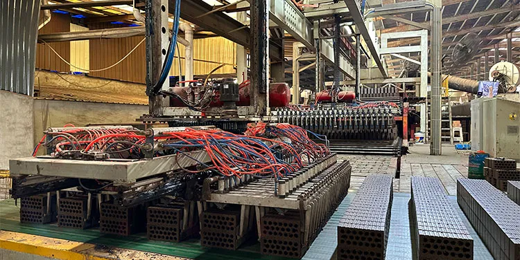 Tuğla Yapım Makinaları Kil Pişmiş Tuğla Zincir-Tahta Hızlı Kurutma Ekipmanı 2