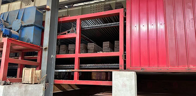 Tuğla Yapım Makinaları Kil Pişmiş Tuğla Zincir-Tahta Hızlı Kurutma Ekipmanı 3