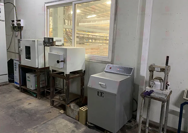 Tuğla Yapma Makinesi Deneysel Ekstrüder Kil Ürün Performans Testi İçin 4